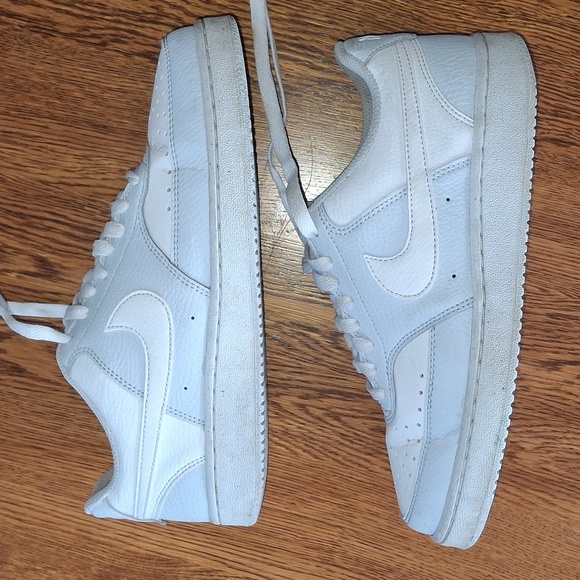 Nike Court Vision Next Nature Size 7.5 Women's Low Top Sneakers - Picture 3 of 7